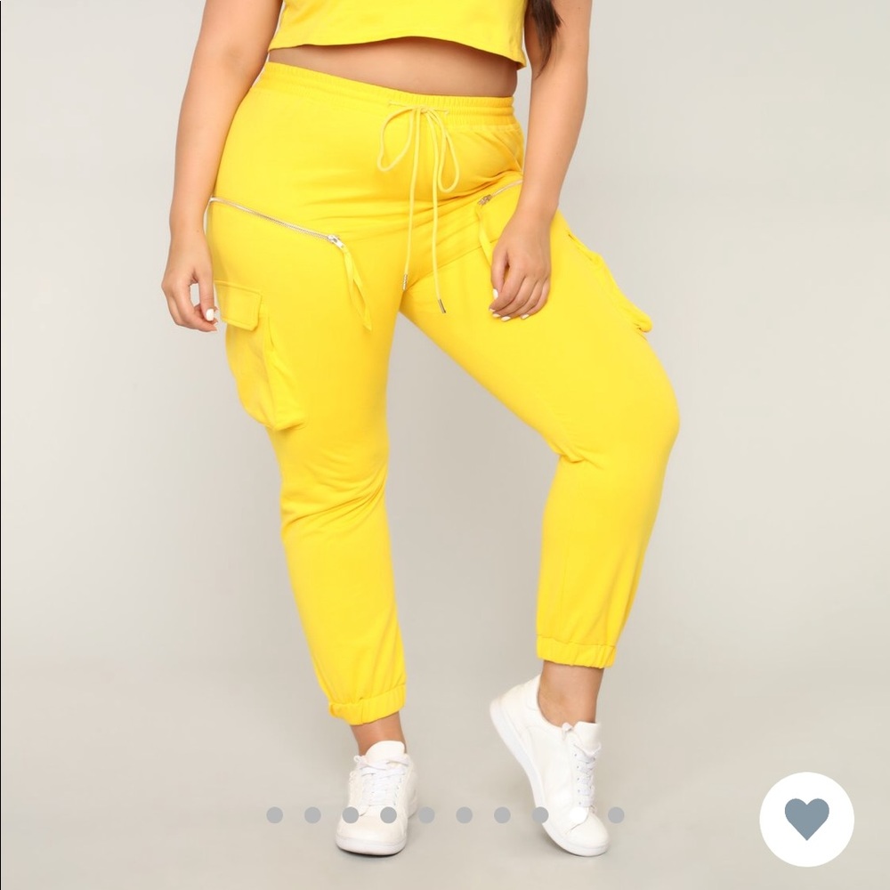 Averi active pants